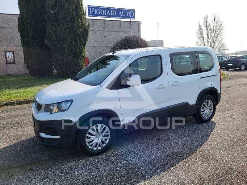 2021 Peugeot Rifter