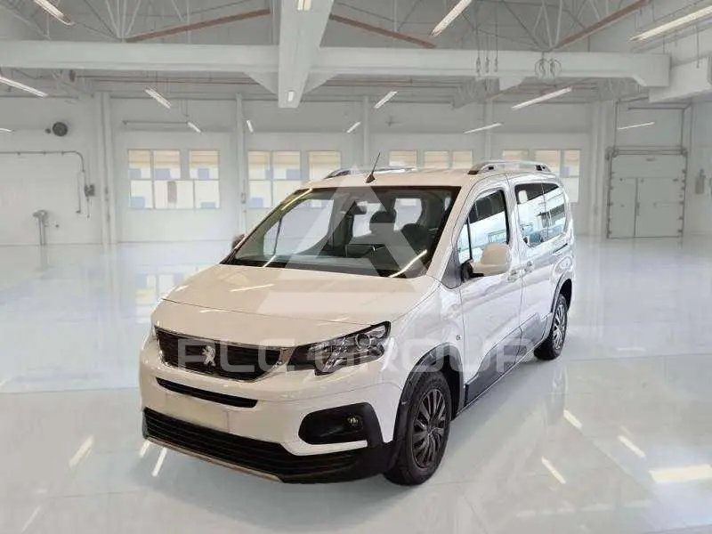 2021 Peugeot Rifter