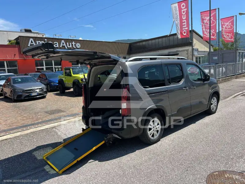 2021 Peugeot Rifter