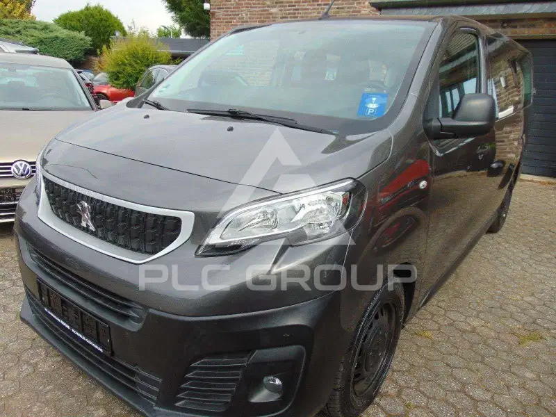 2021 Peugeot Traveller
