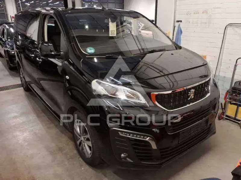 2021 Peugeot Traveller