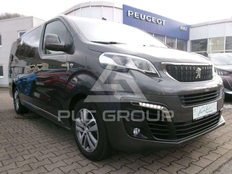 2021 Peugeot Traveller