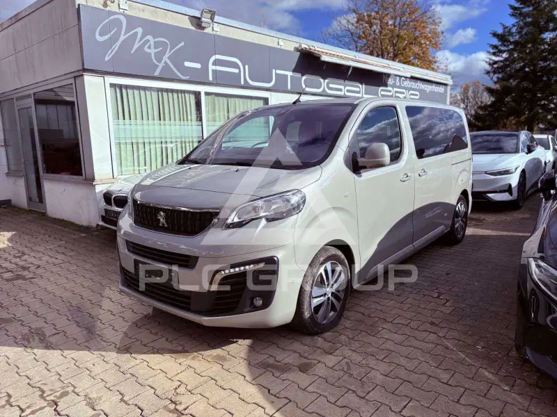 2021 Peugeot Traveller