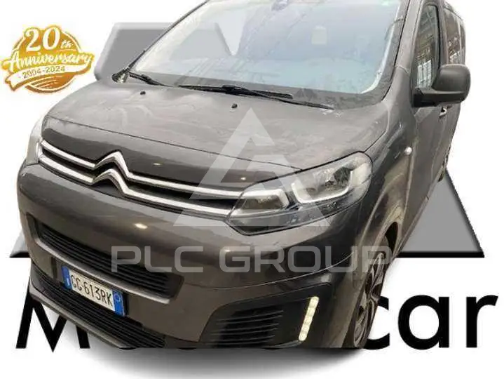 2021 Peugeot Traveller