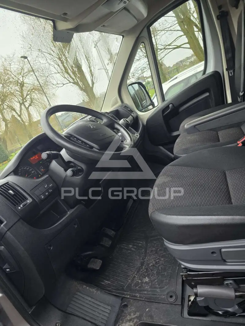 2021 Peugeot Boxer