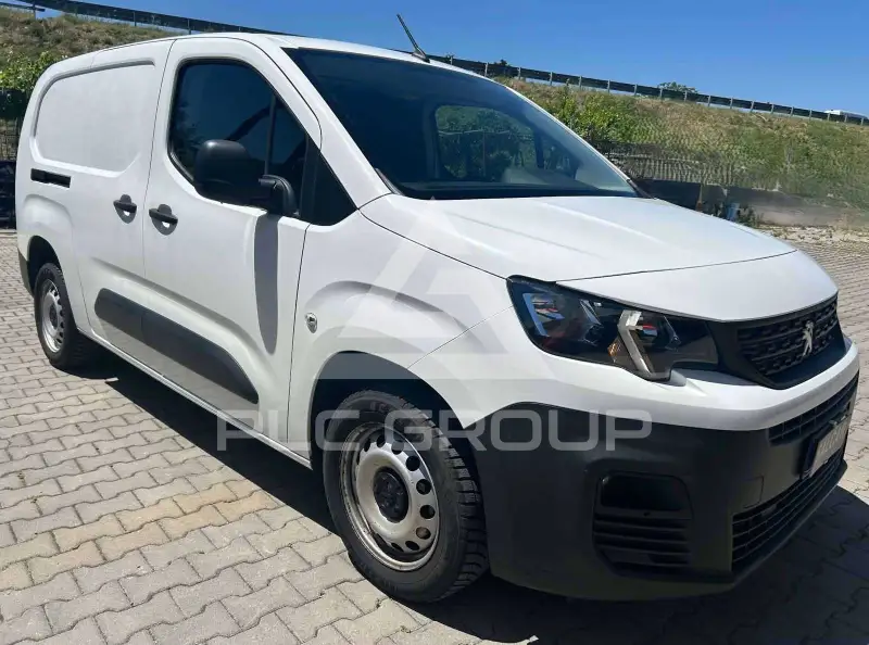 2021 Peugeot Partner