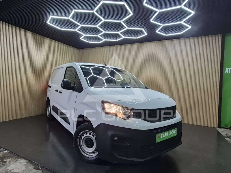 2021 Peugeot Partner
