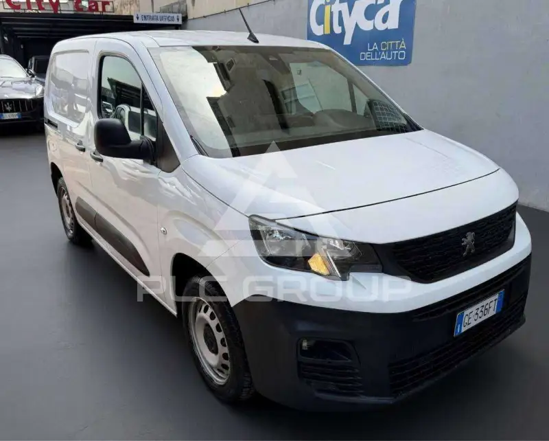 2021 Peugeot Partner