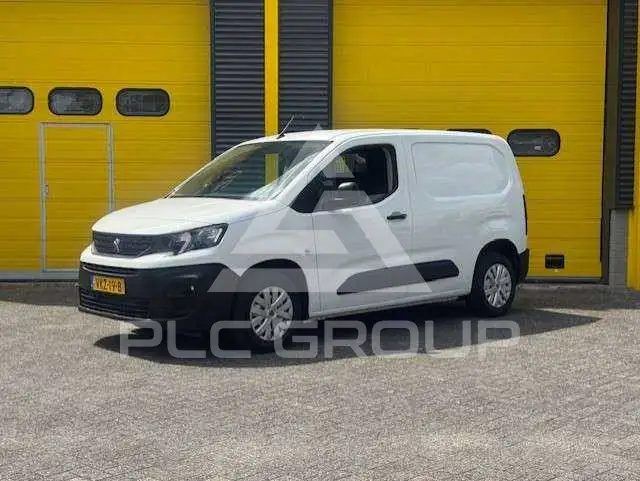 2021 Peugeot Partner