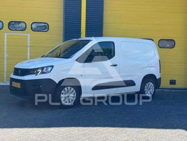 2021 Peugeot Partner
