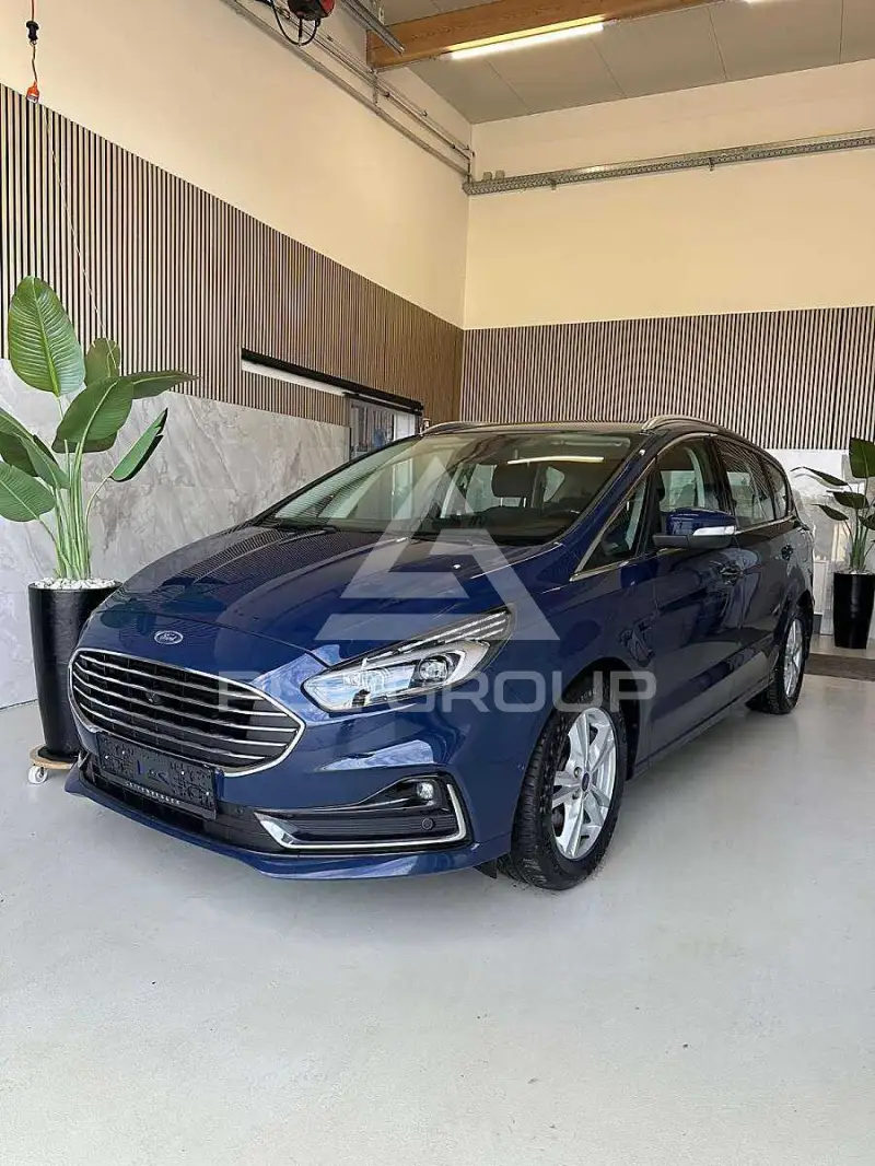 2021 Ford S-Max