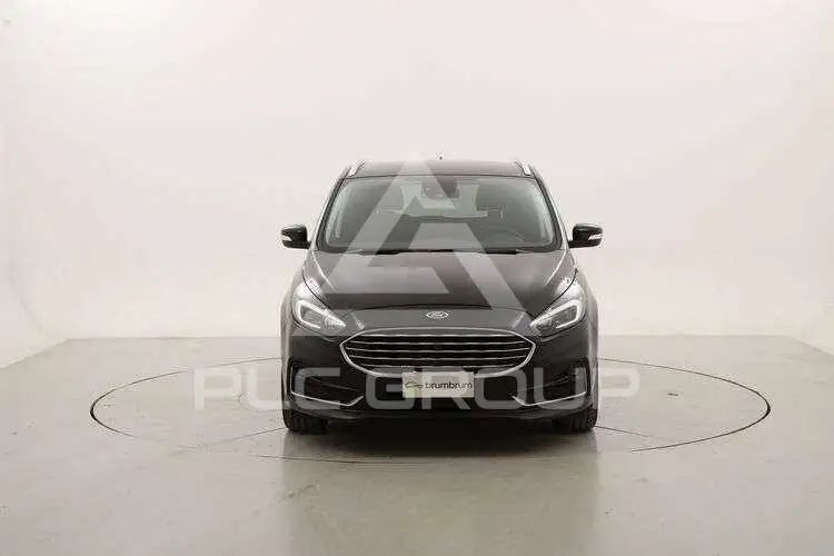 2021 Ford S-Max