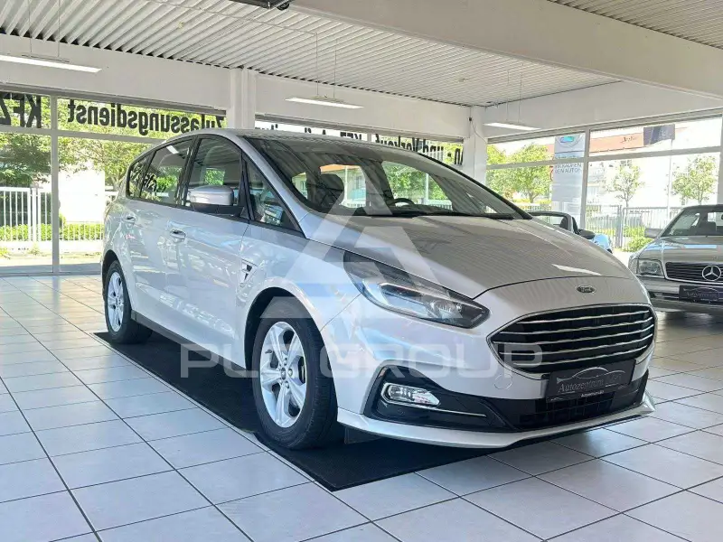 2021 Ford S-Max