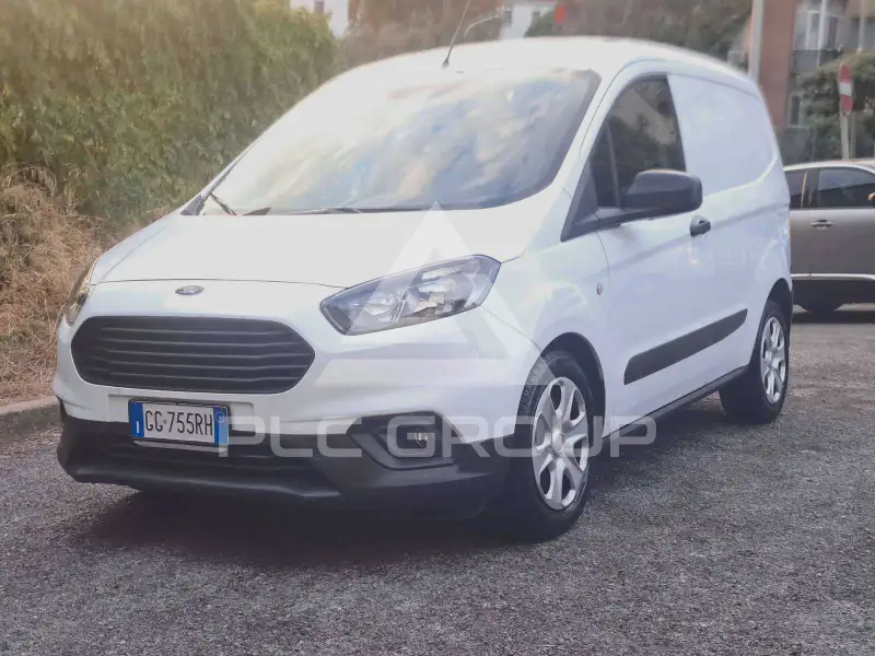 2021 Ford Courier