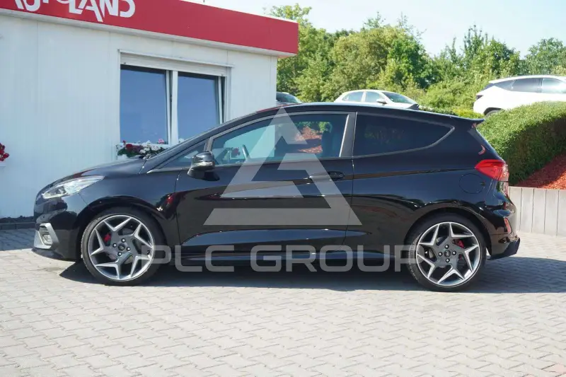 2021 Ford FIESTA
