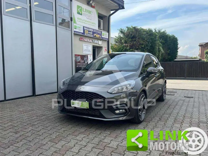 2021 Ford FIESTA