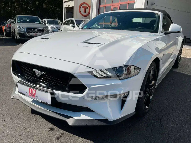 2021 Ford MUSTANG
