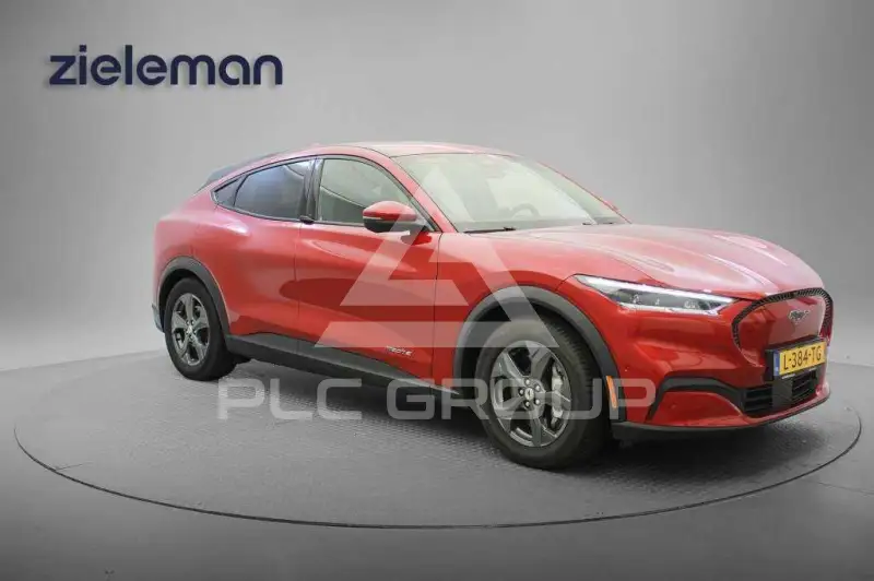 2021 Ford MUSTANG