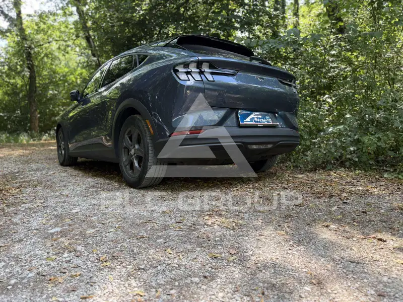 2021 Ford MUSTANG