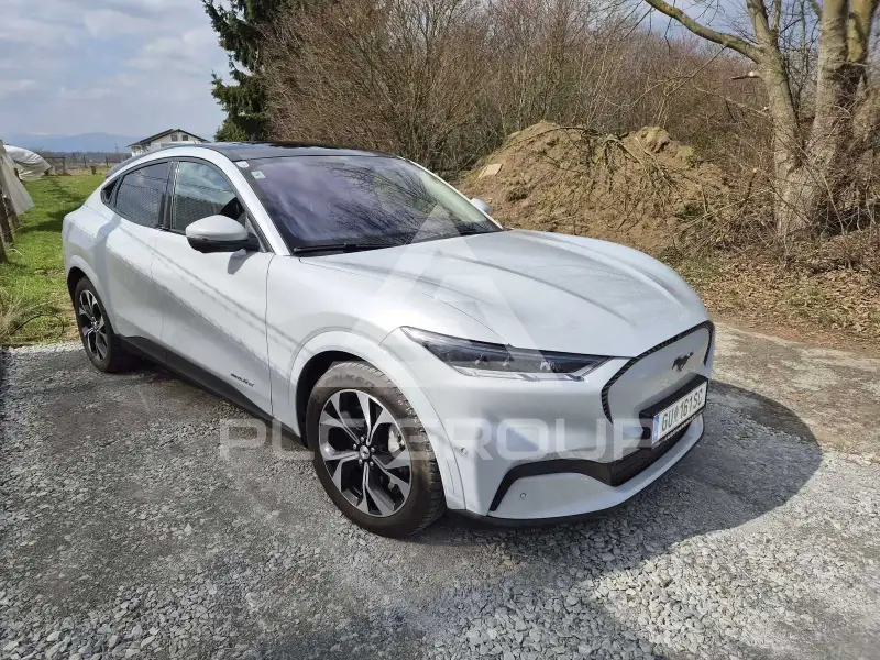 2021 Ford MUSTANG