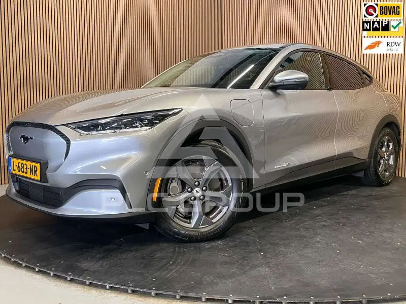 2021 Ford MUSTANG
