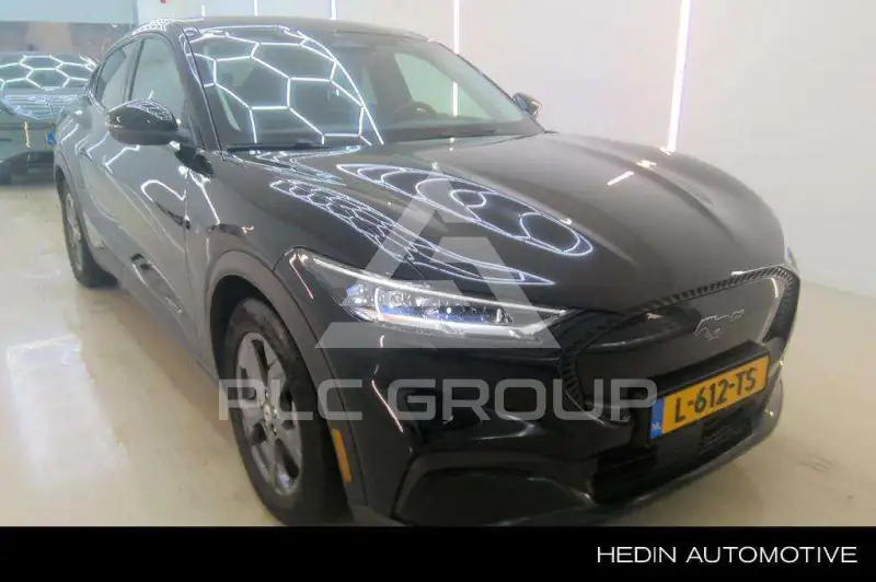 2021 Ford MUSTANG