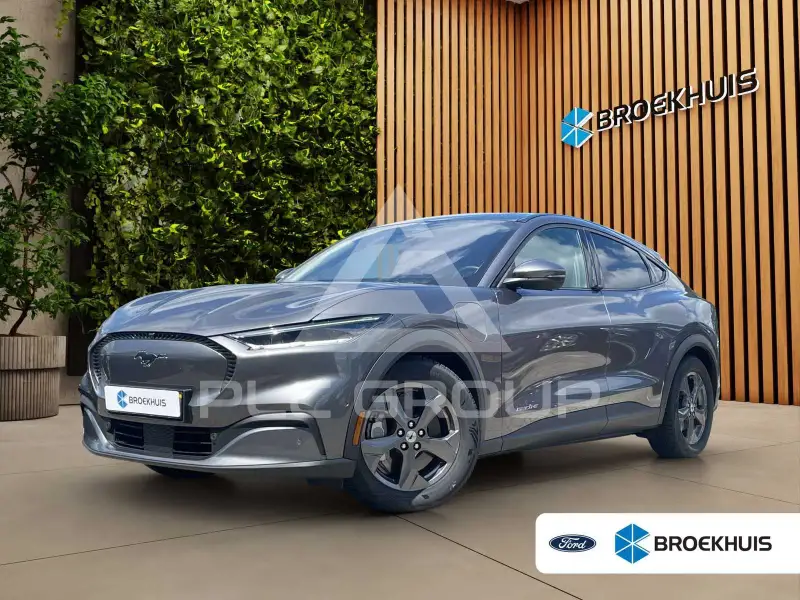 2021 Ford MUSTANG