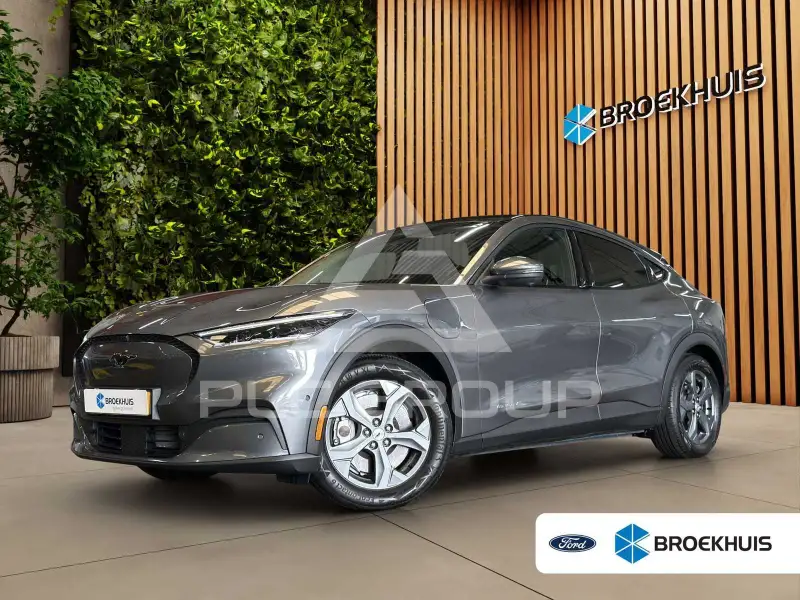 2021 Ford MUSTANG