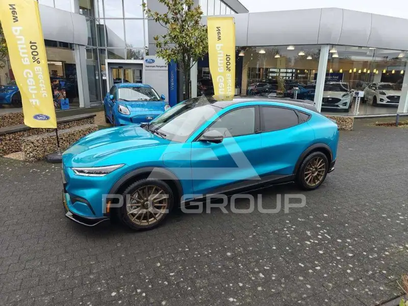 2021 Ford MUSTANG