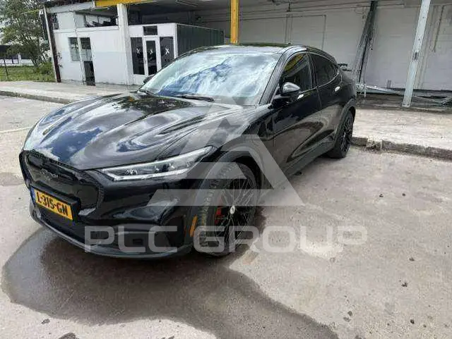 2021 Ford MUSTANG