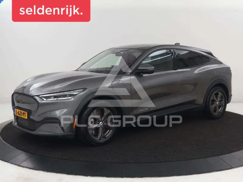 2021 Ford MUSTANG