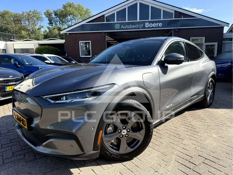 2021 Ford MUSTANG