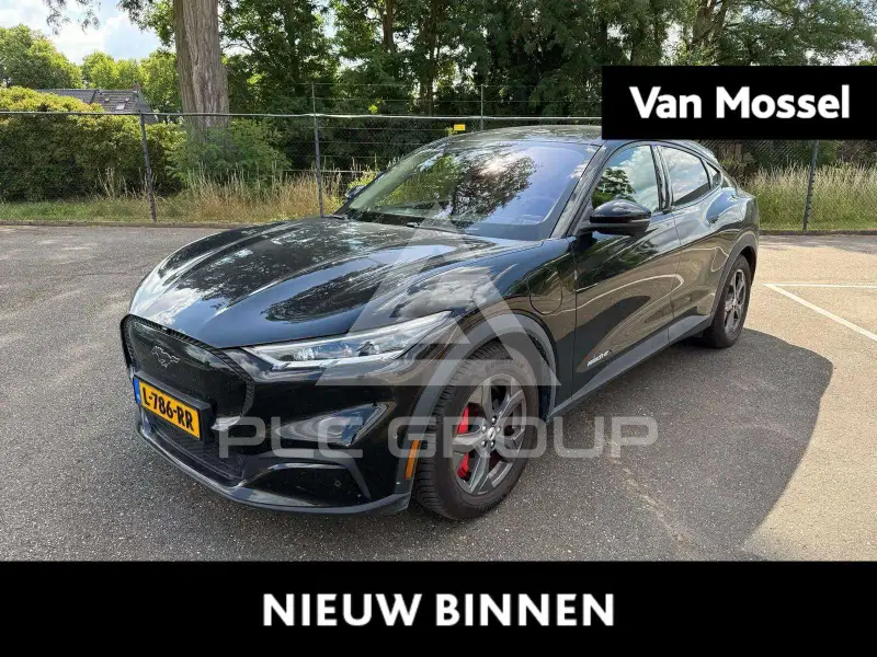 2021 Ford MUSTANG