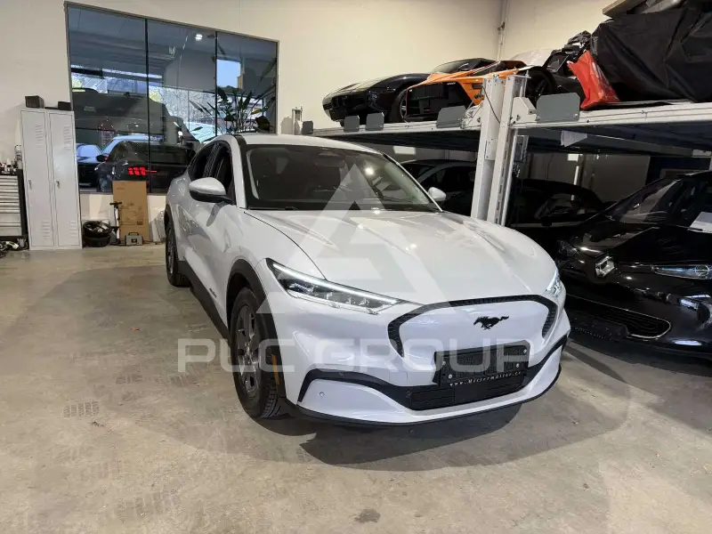 2021 Ford MUSTANG