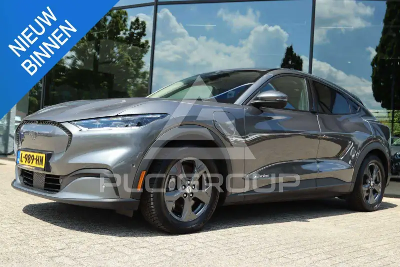 2021 Ford MUSTANG