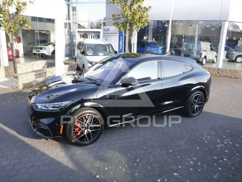 2021 Ford MUSTANG