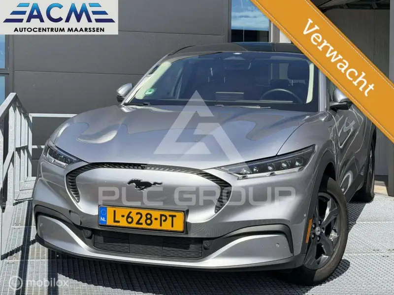2021 Ford MUSTANG