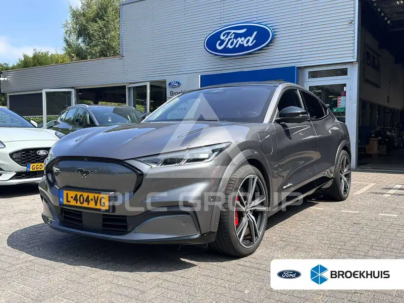 2021 Ford MUSTANG