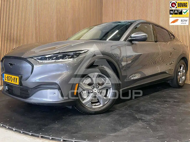 2021 Ford MUSTANG