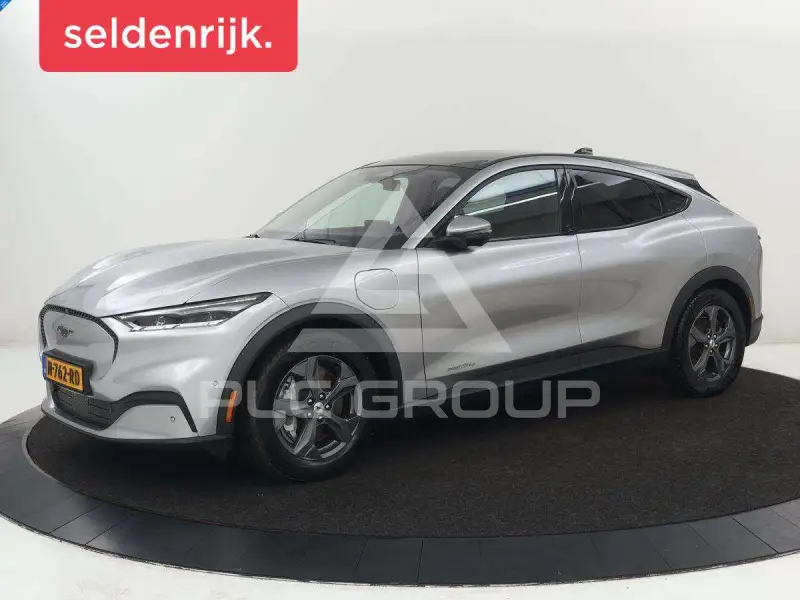 2021 Ford MUSTANG