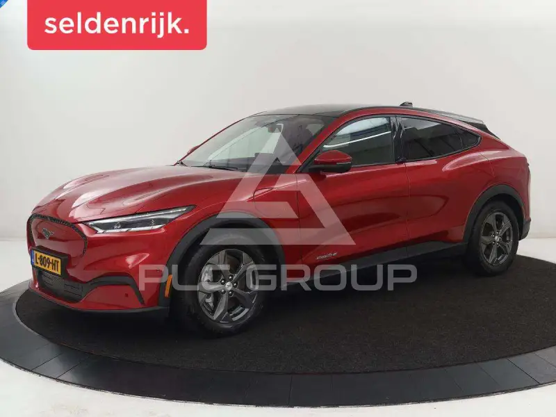 2021 Ford MUSTANG