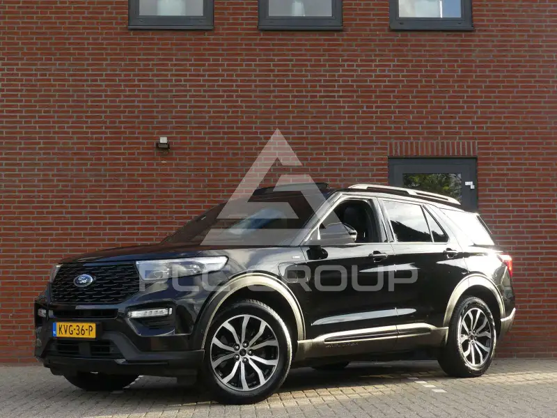 2021 Ford EXPLORER