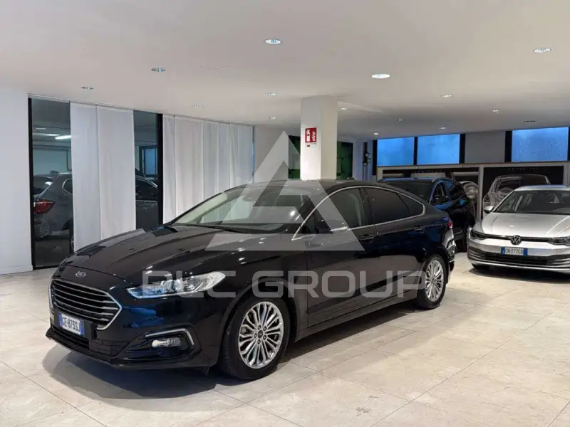 2021 Ford Mondeo
