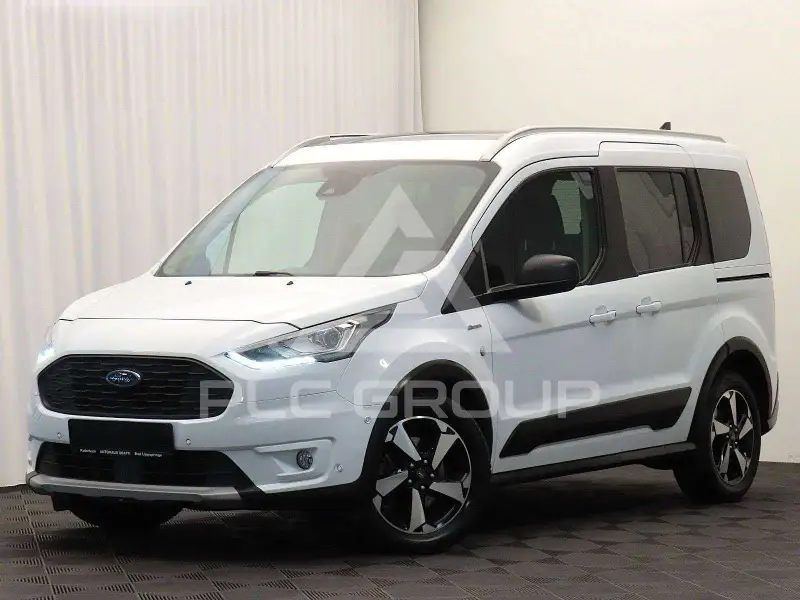 2021 Ford Tourneo