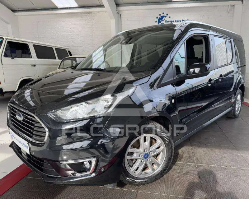 2021 Ford Tourneo