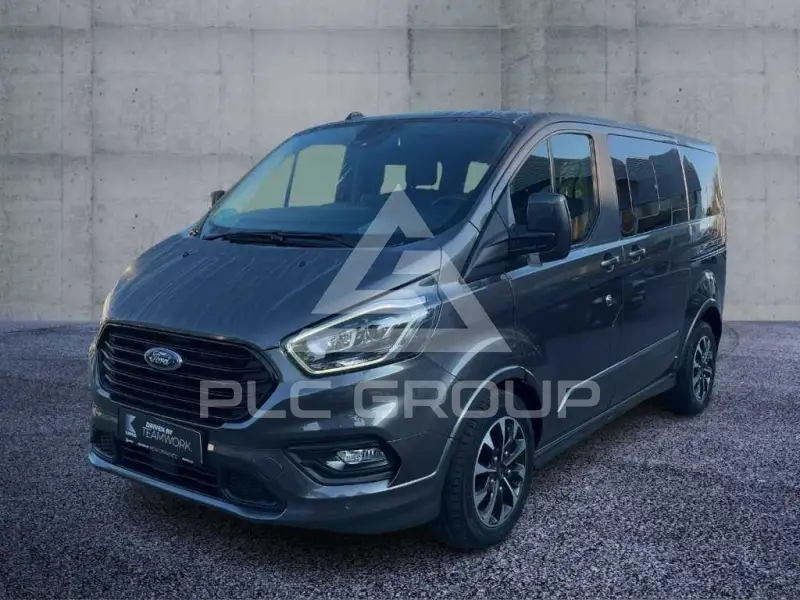 2021 Ford Tourneo