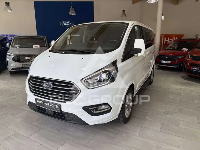 2021 Ford Tourneo