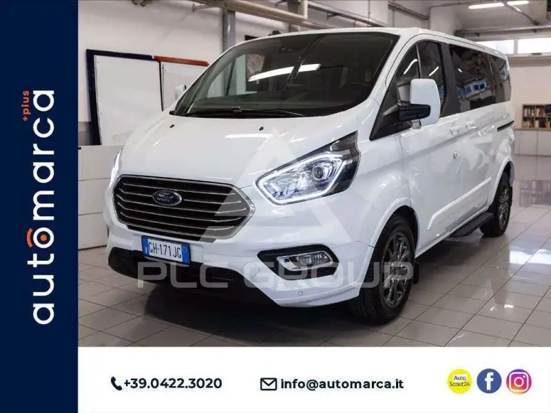 2021 Ford Tourneo