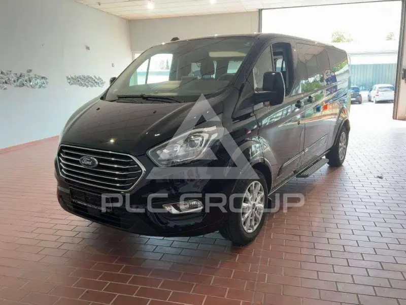 2021 Ford Tourneo