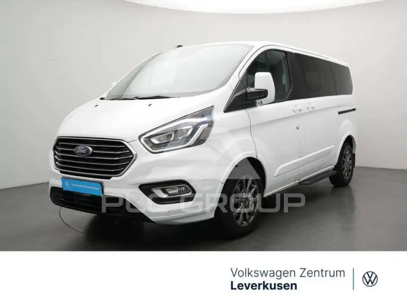2021 Ford Tourneo